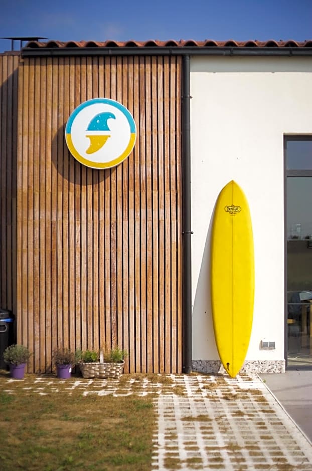 Langre Beach Surf Lodge