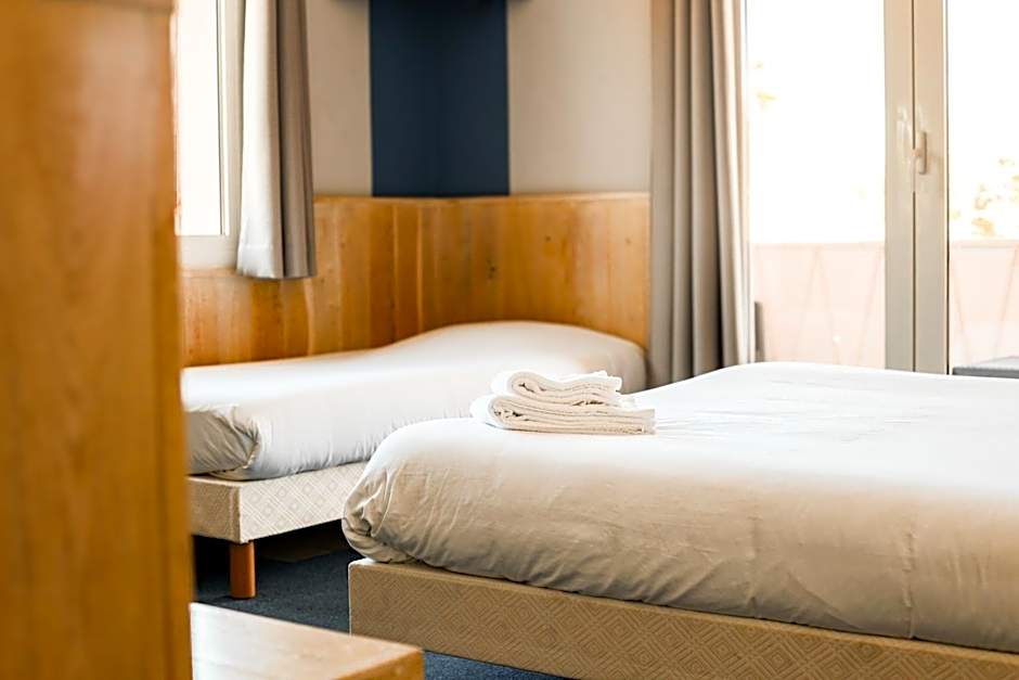 Hotel Bar Tabac Point Chaud L'Ecureuil