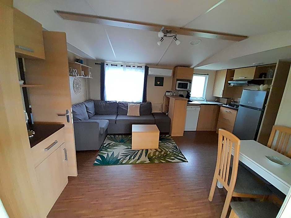Maison mobilhome sans vis à vis au calme et en hauteur