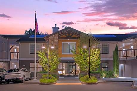 Best Western Plus Stevenson Manor