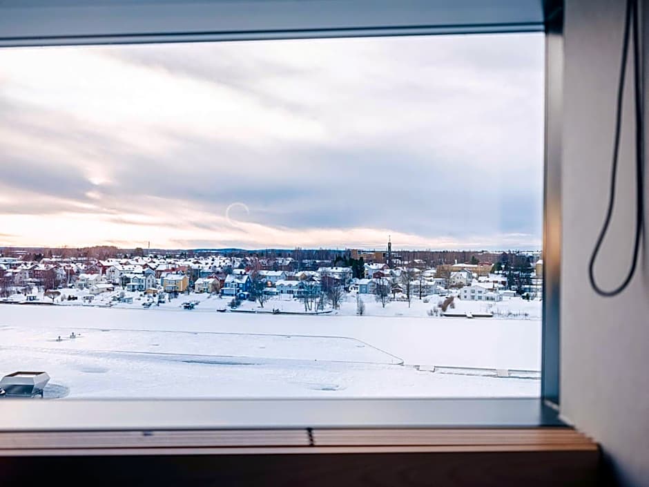 U&Me, BW Signature Collection