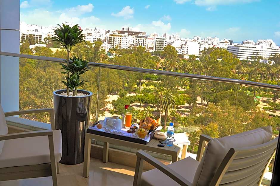 Suite Hotel Casa Diamond