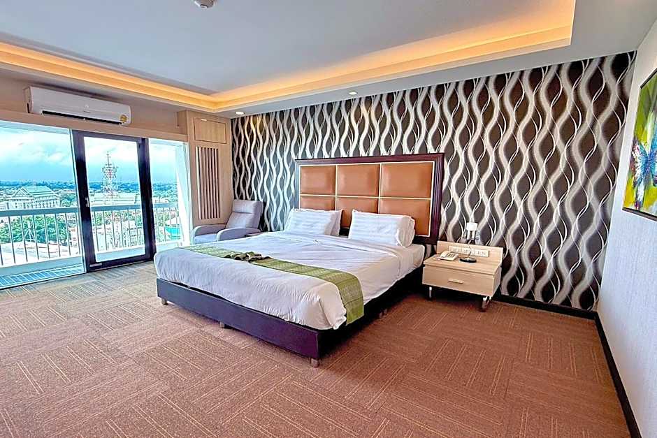 Pailyn Phitsanulok Hotel