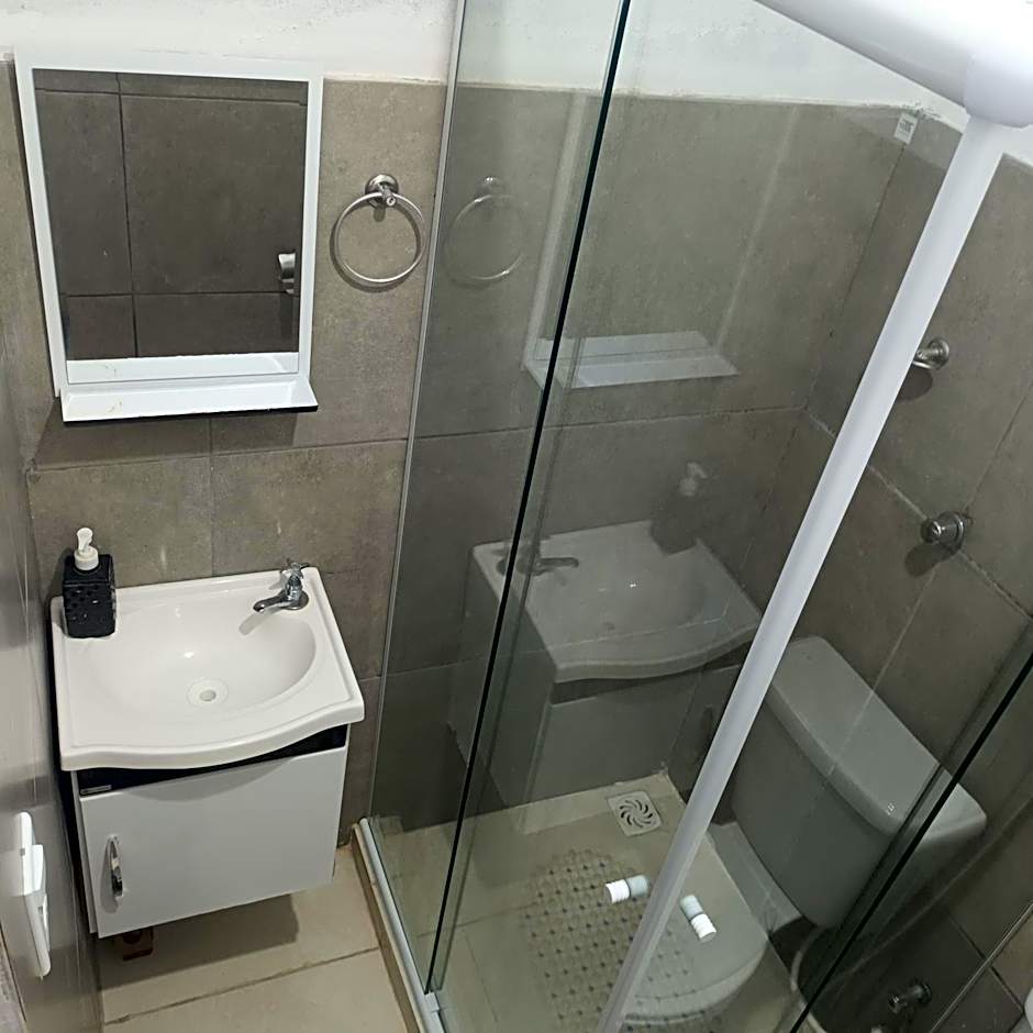 Pousada Marduk suites simples com banheiro privativo excelente localização