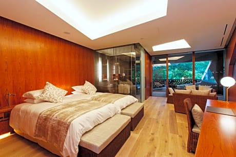 Triple Room with View