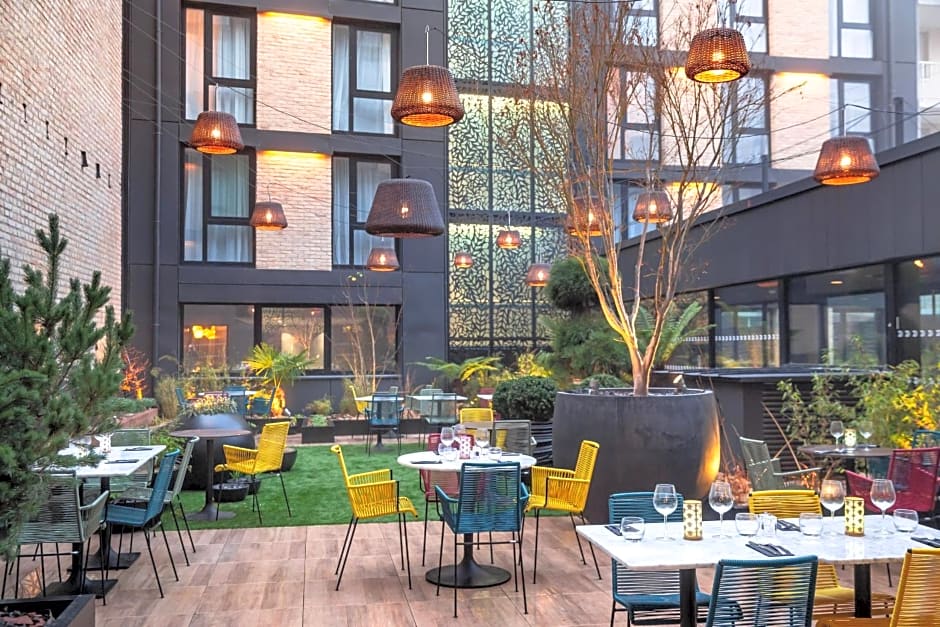 Voco Strasbourg Centre The Garden By IHG