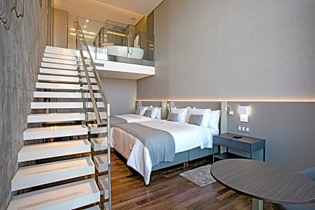 Standard Double Suite