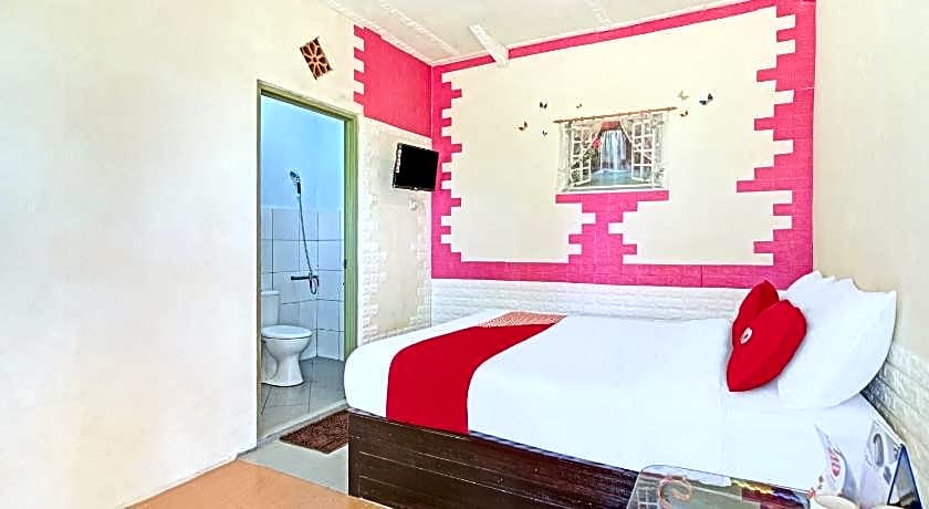 Hotel O Villa Inn App Trawas Bintaro Syariah