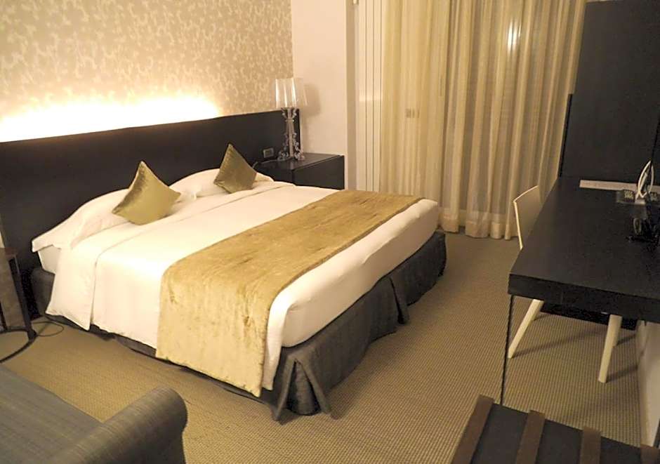 Hotel Ariston & Apartments