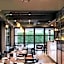R Photo Hotel