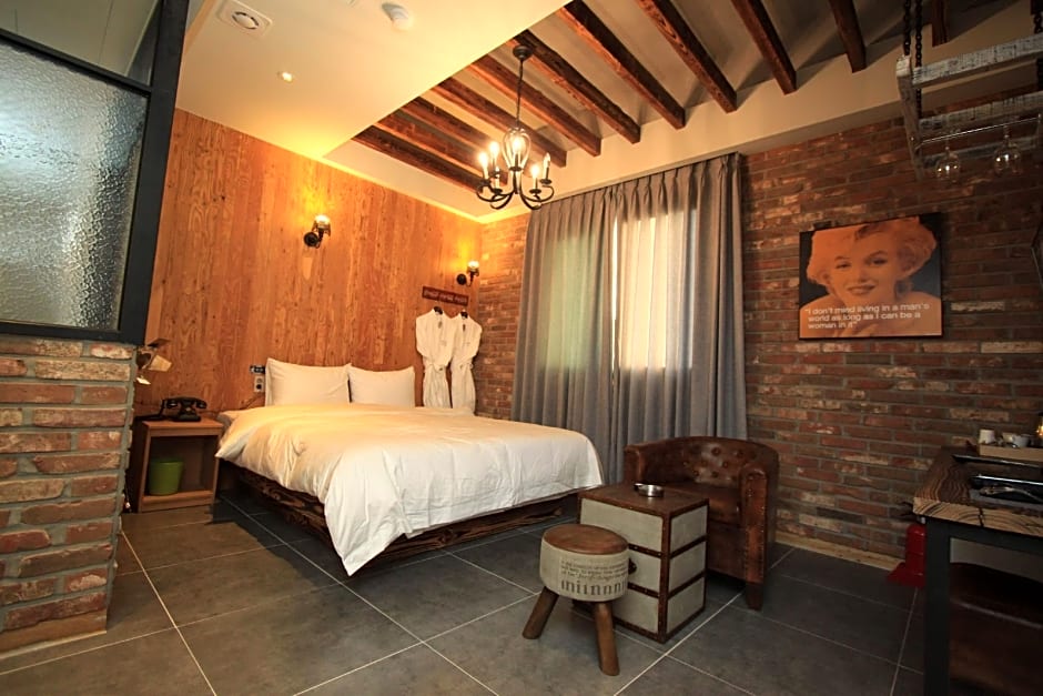 Praha Boutique Hotel