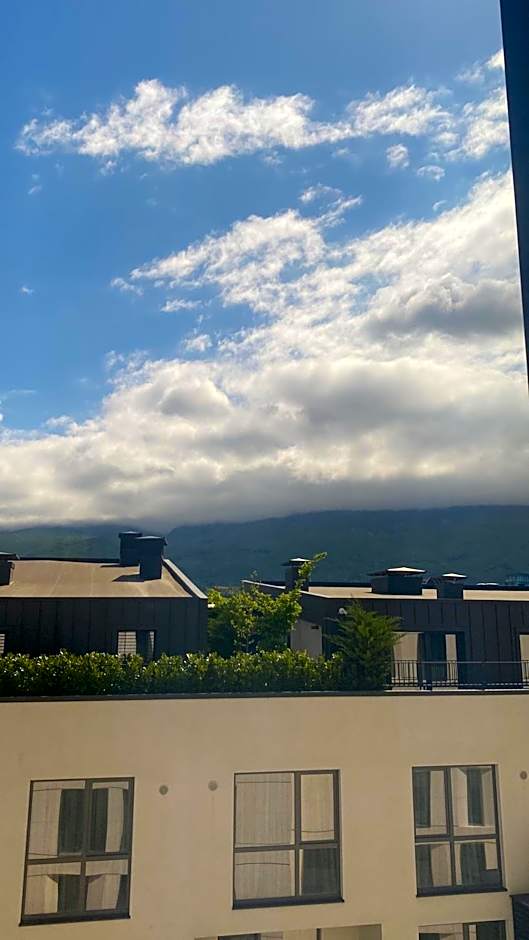 Blue Star Luxury Hotel