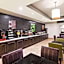 La Quinta Inn & Suites by Wyndham Beaumont West