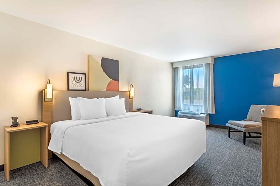 Spark by Hilton Knoxville North I-75