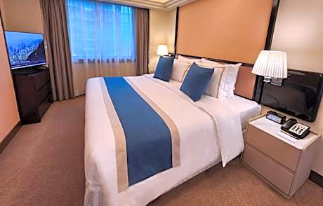 Duplex King Suite with Buffet Breakfast for 2 People (Nonsmoking)