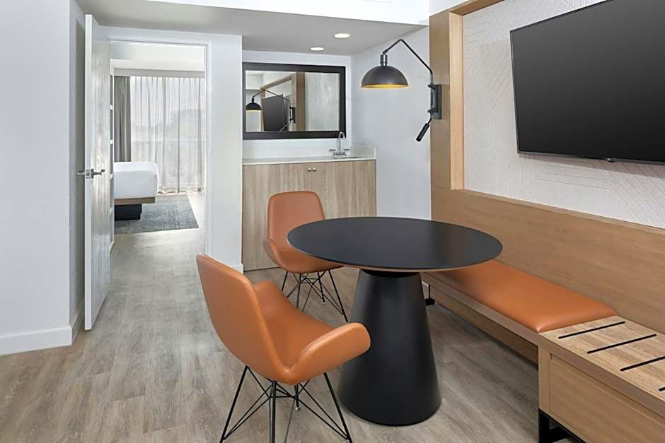 Sheraton Suites Fort Lauderdale At Cypress Creek