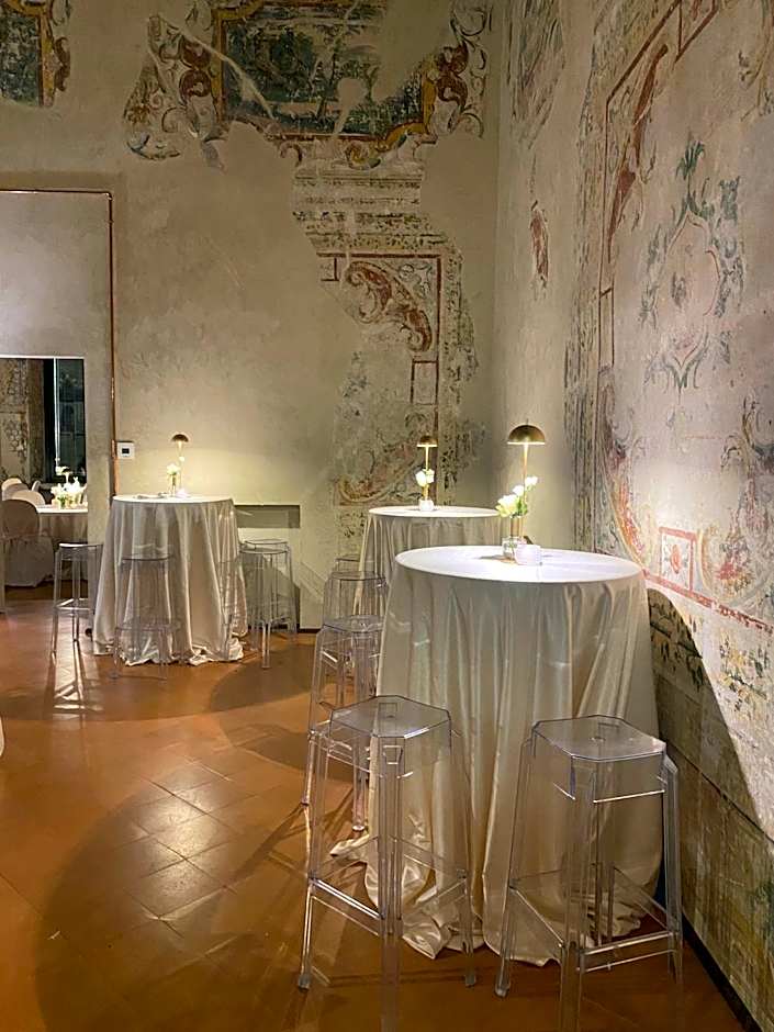 Cà Uberti Palace Hotel, MantegnaHotels