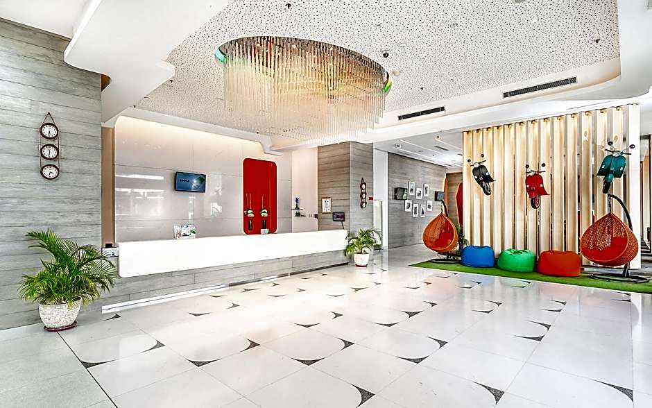 HARRIS Hotel & Conventions Bekasi