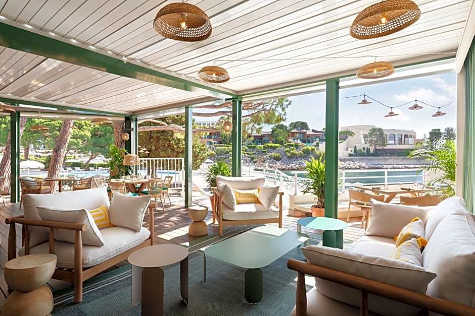 Le Meridien Beach Plaza