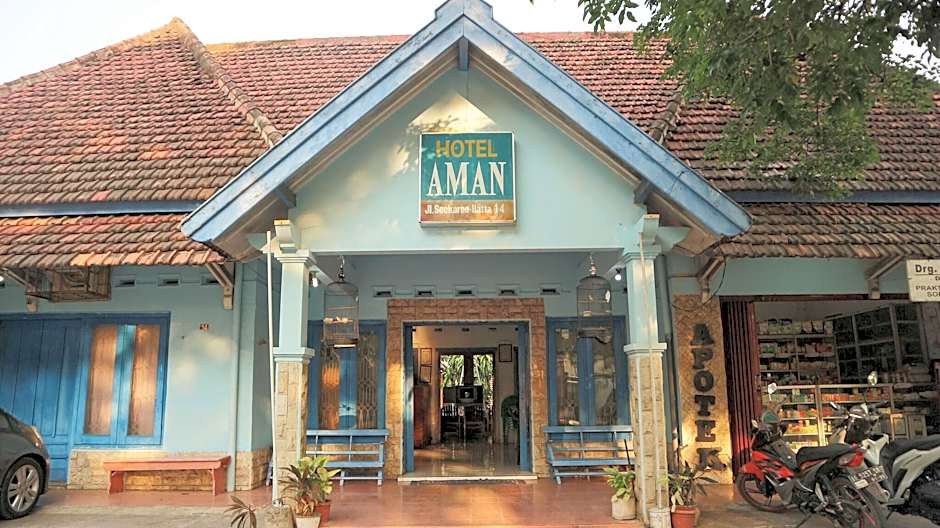 SPOT ON 1972 Aman Family Inn Syariah
