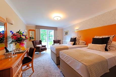 Twin Room with Garden View