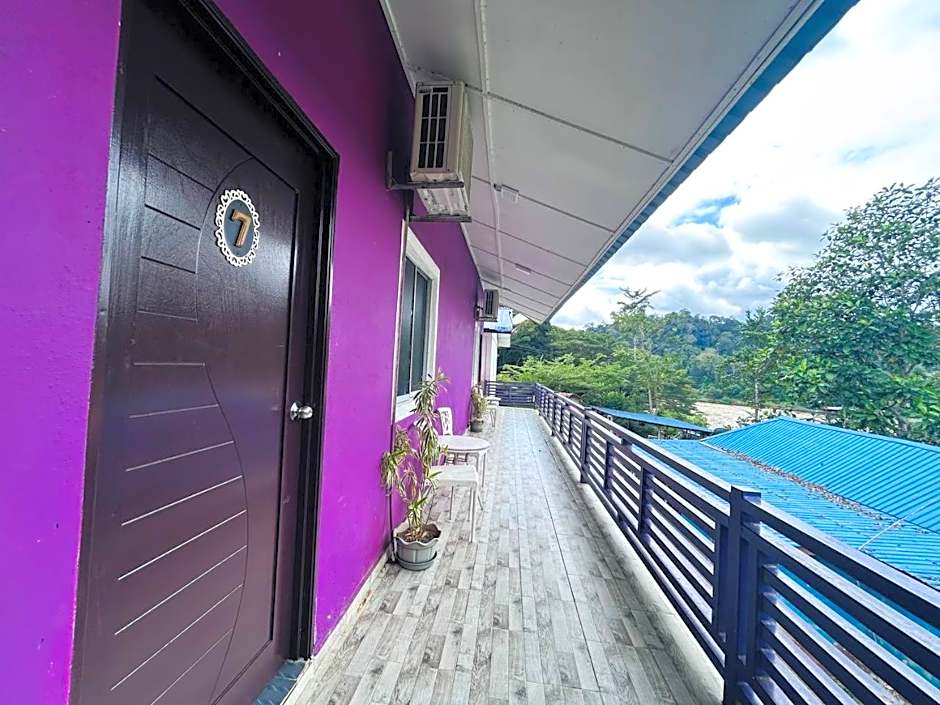 Taman Negara River View Lodge