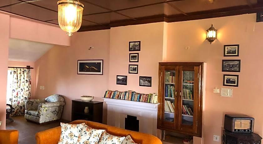 Tree of Life - Grand Oak Manor, Binsar Wildlife Sanctuary