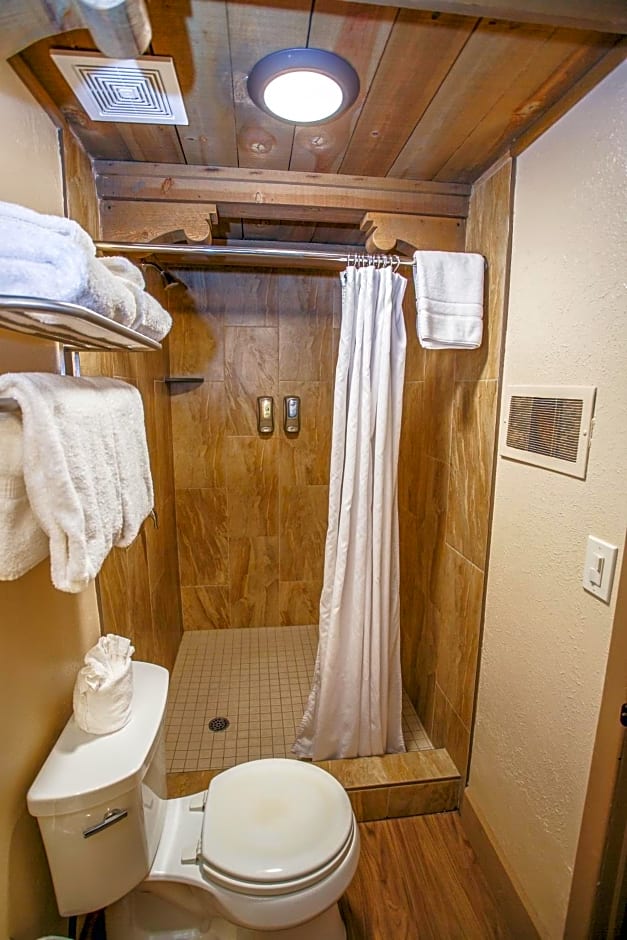 Chama Trails Motel