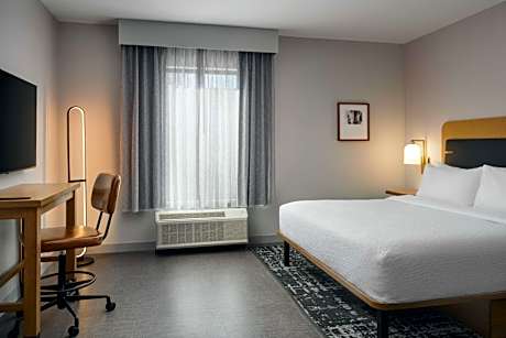 Efficiency King Suite