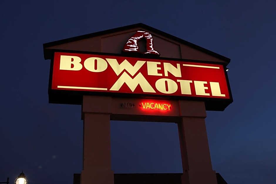 Bowen Motel