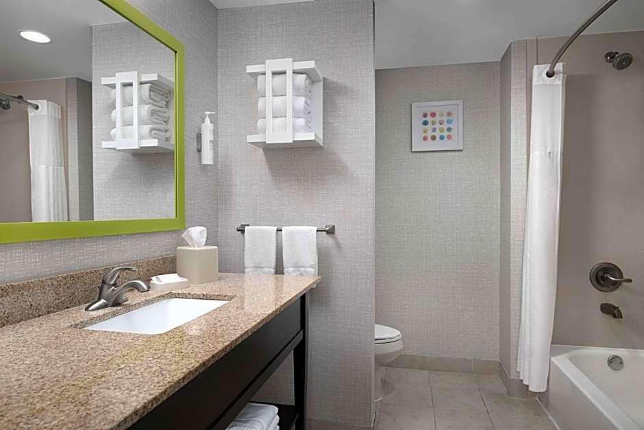 Hampton Inn By Hilton Statesboro