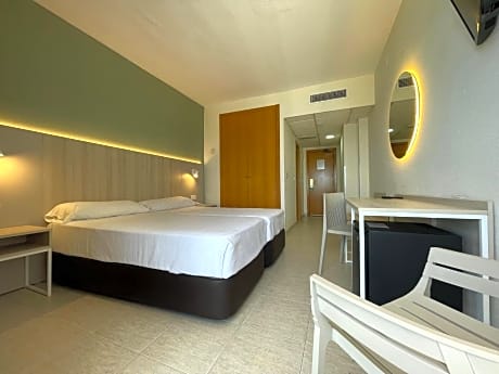 Double or Twin Room with Balcony