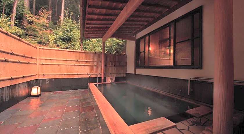 Yumoto Onsen Oharasansou - Mountain Village -