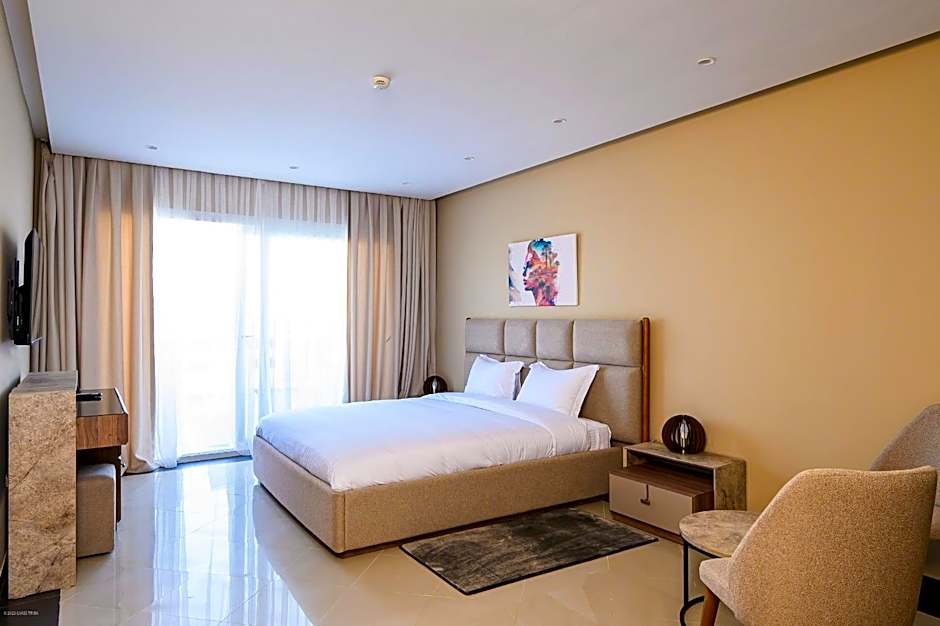 PLAYA DEL PACHA Suites Hotel