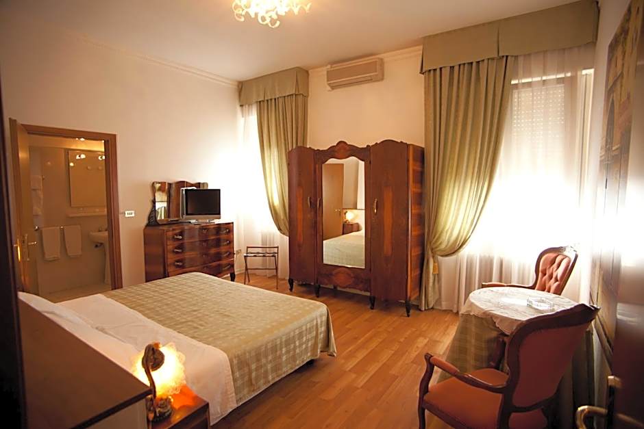 Hotel Mini Palace - Country House