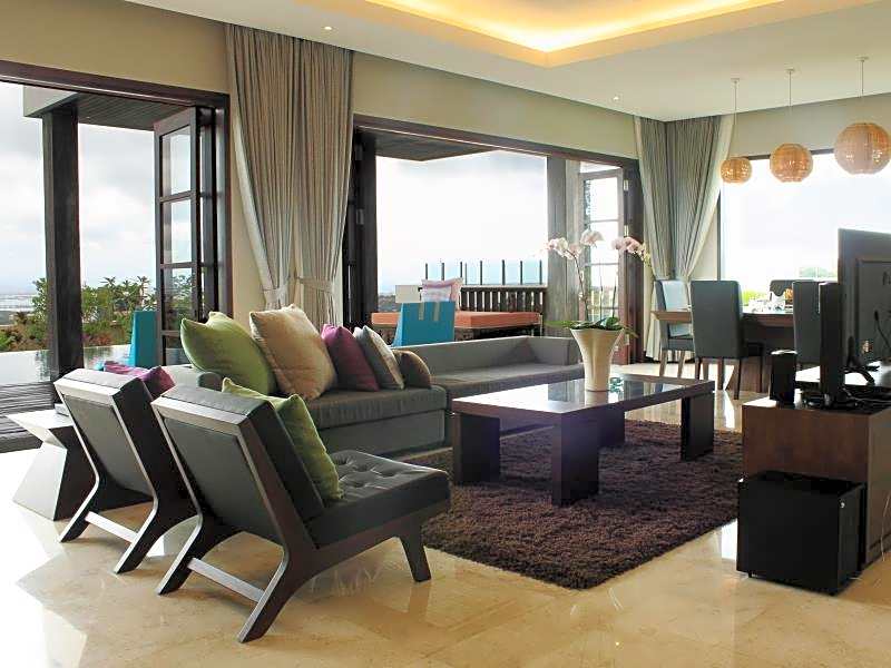 Sun Island Suites & Spa Goa Gong
