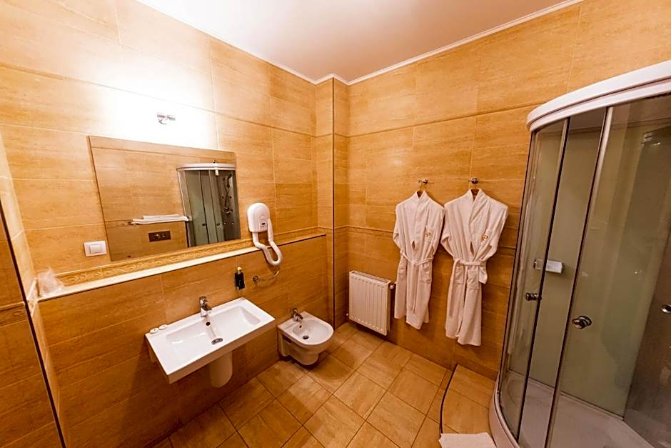 Daily Plaza Boutique Hotel