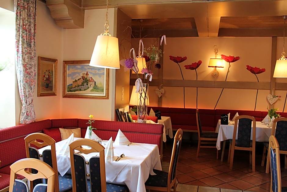 Mohnhotel - Bergwirt Schrammel