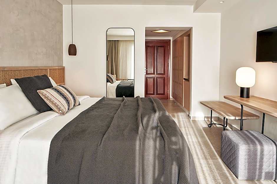 Atlantica Marmari Palace