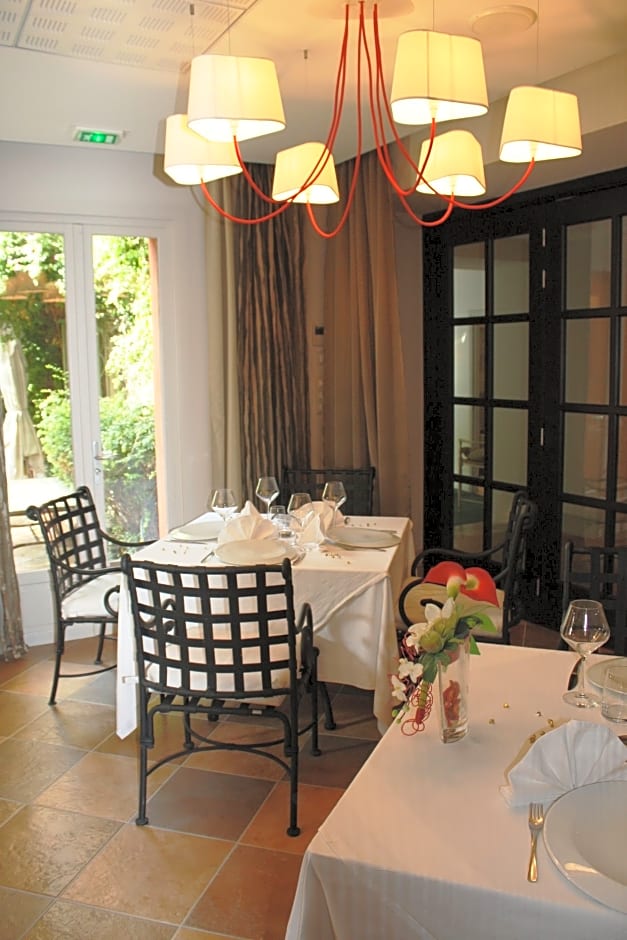 Hotel Restaurant Arena