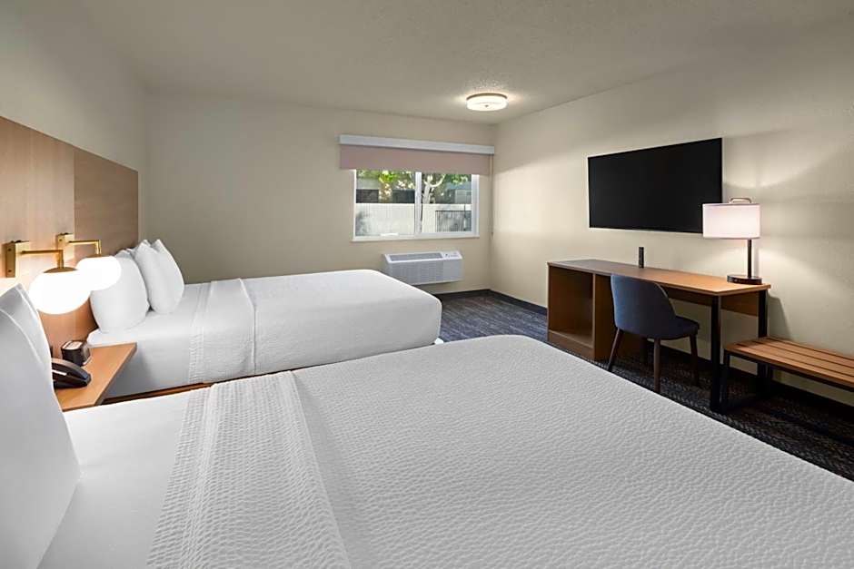 Ramada by Wyndham Merced