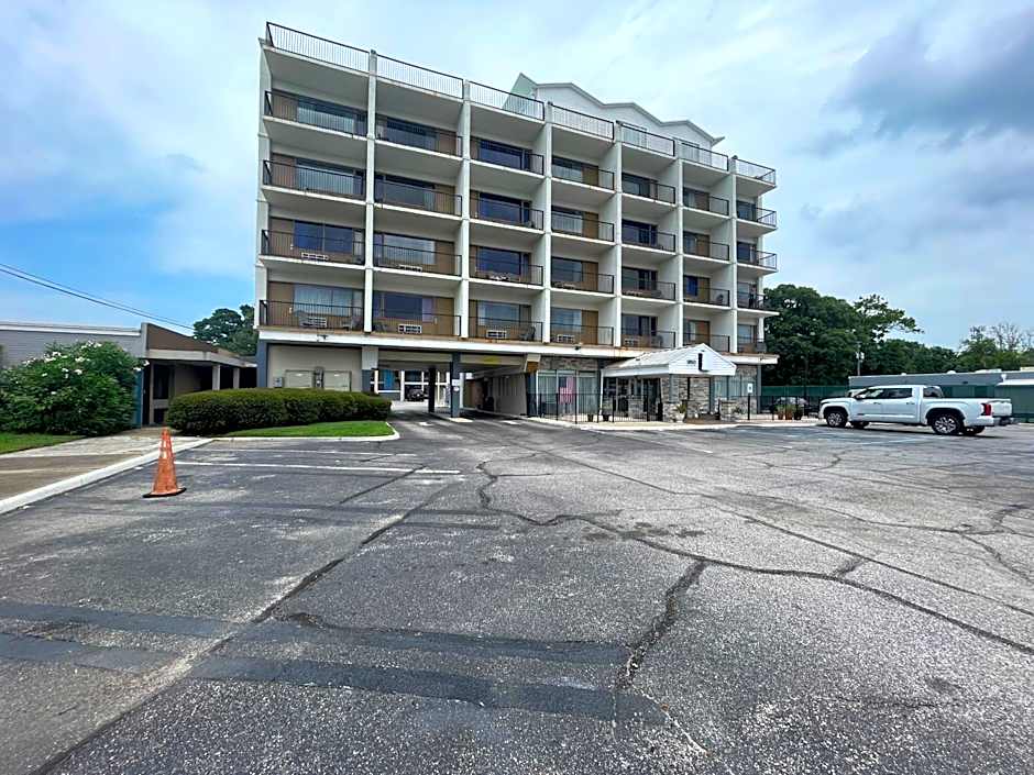 Motel 6 Norfolk, VA East Little Creek