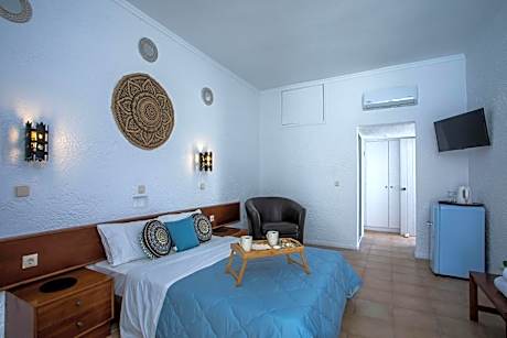 Deluxe Double or Twin Room with Spa Bath