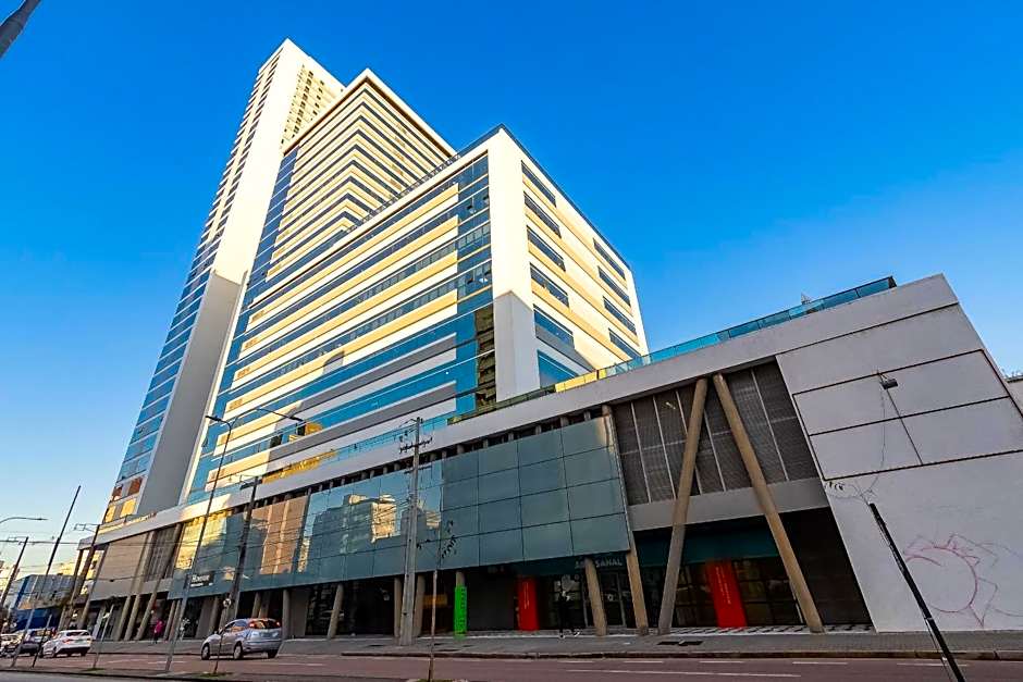 7th Avenue - Centro | Curitiba | Gonzaga Stays