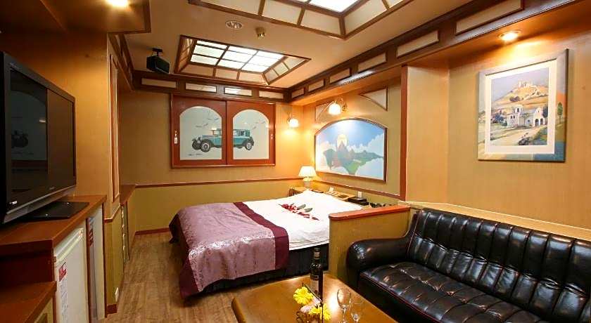 Restay Kokura - Adult Only