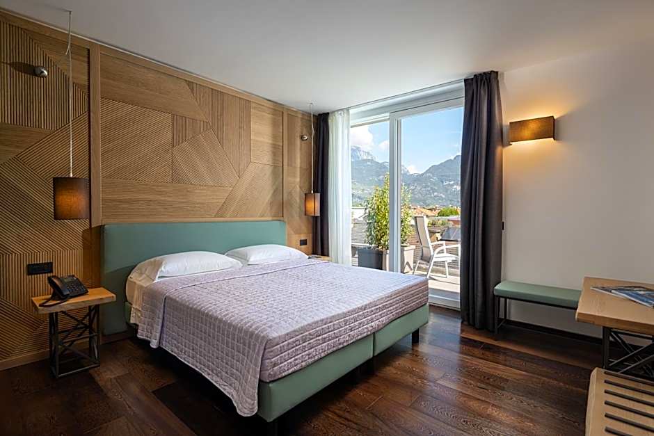 Aris Apartments & Sky Pool - Tonelli Hotels - Adult Friendly