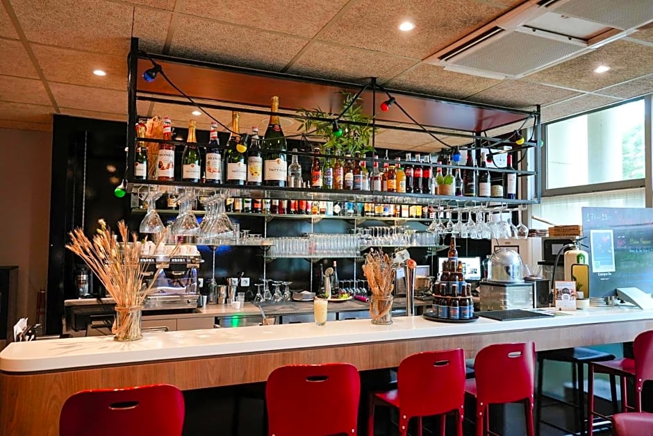 Hotel Campanile Roissy