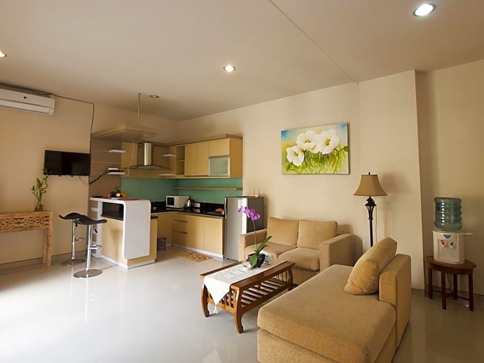 Private Villa Bougainville