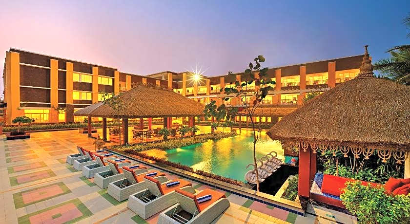 Mayfair Waves Resort