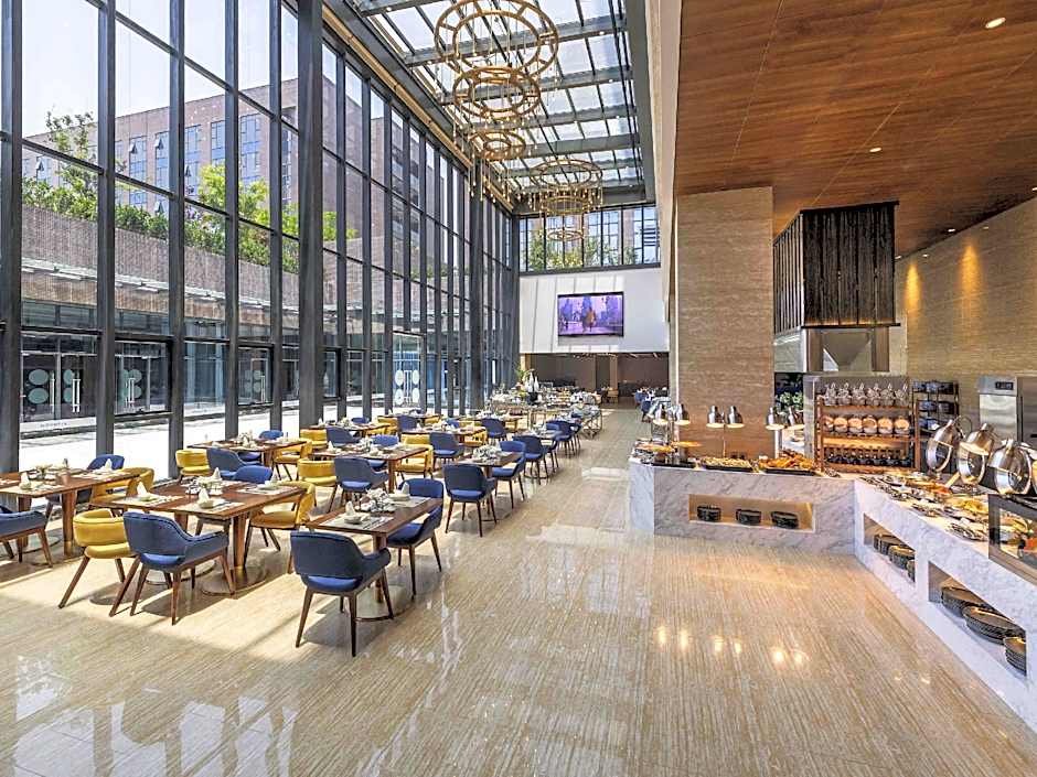 Novotel Qingdao New Hope